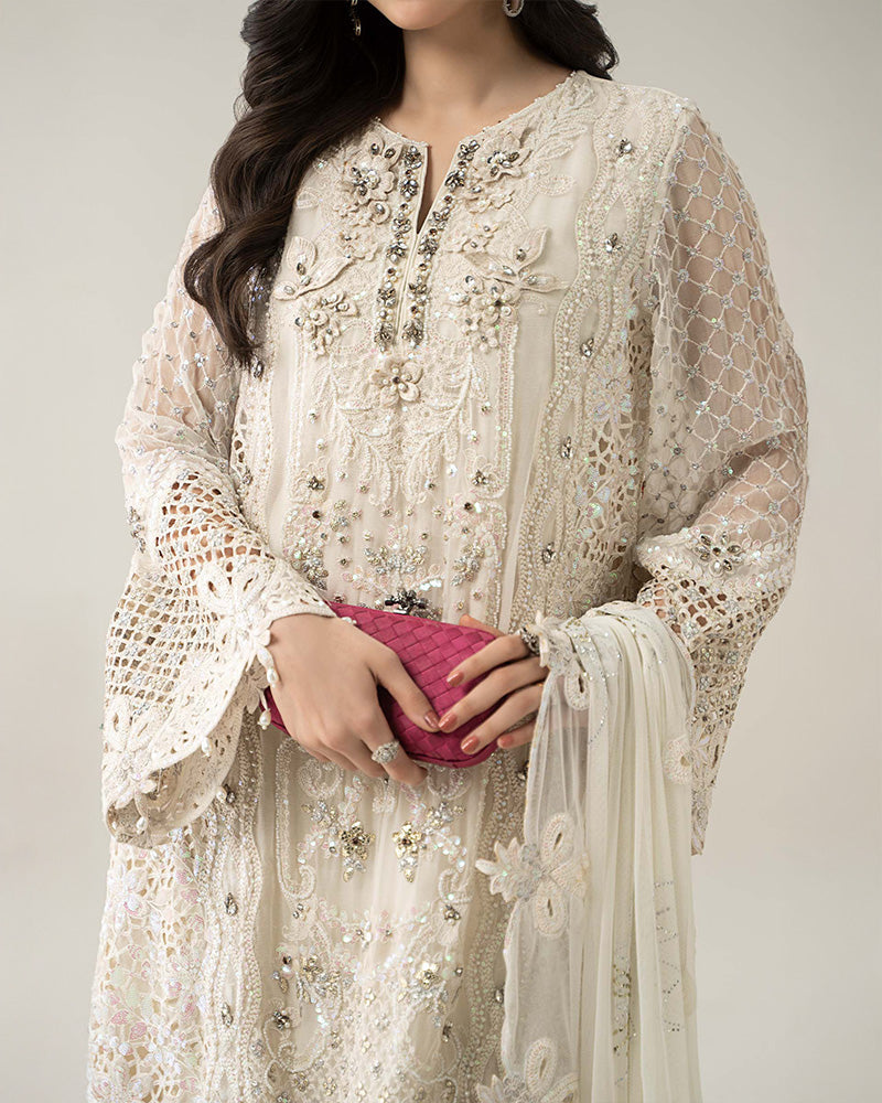 Ivory Blossom Grace