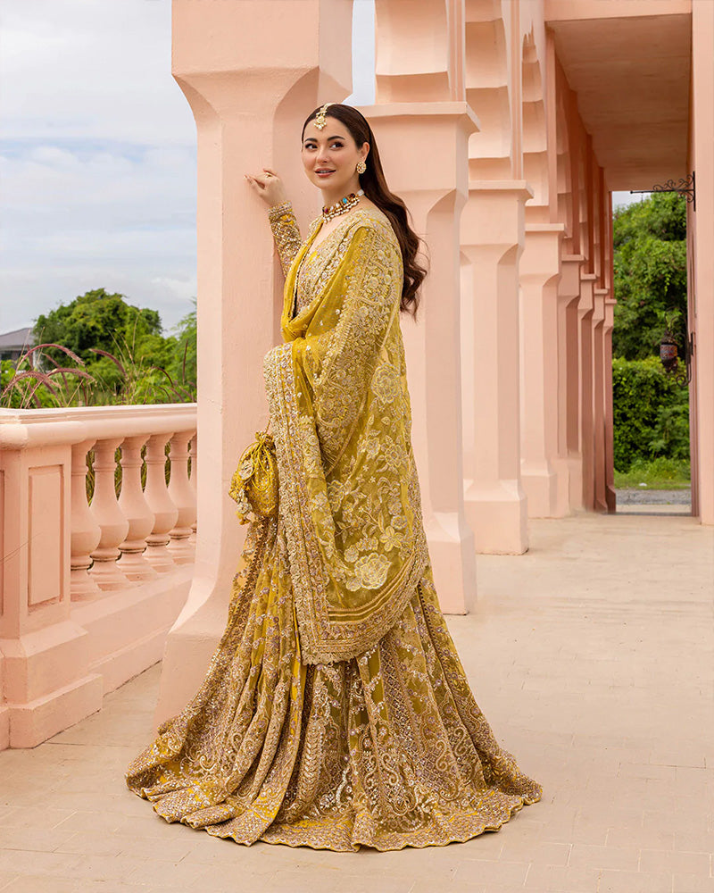 Golden Festive Radiance