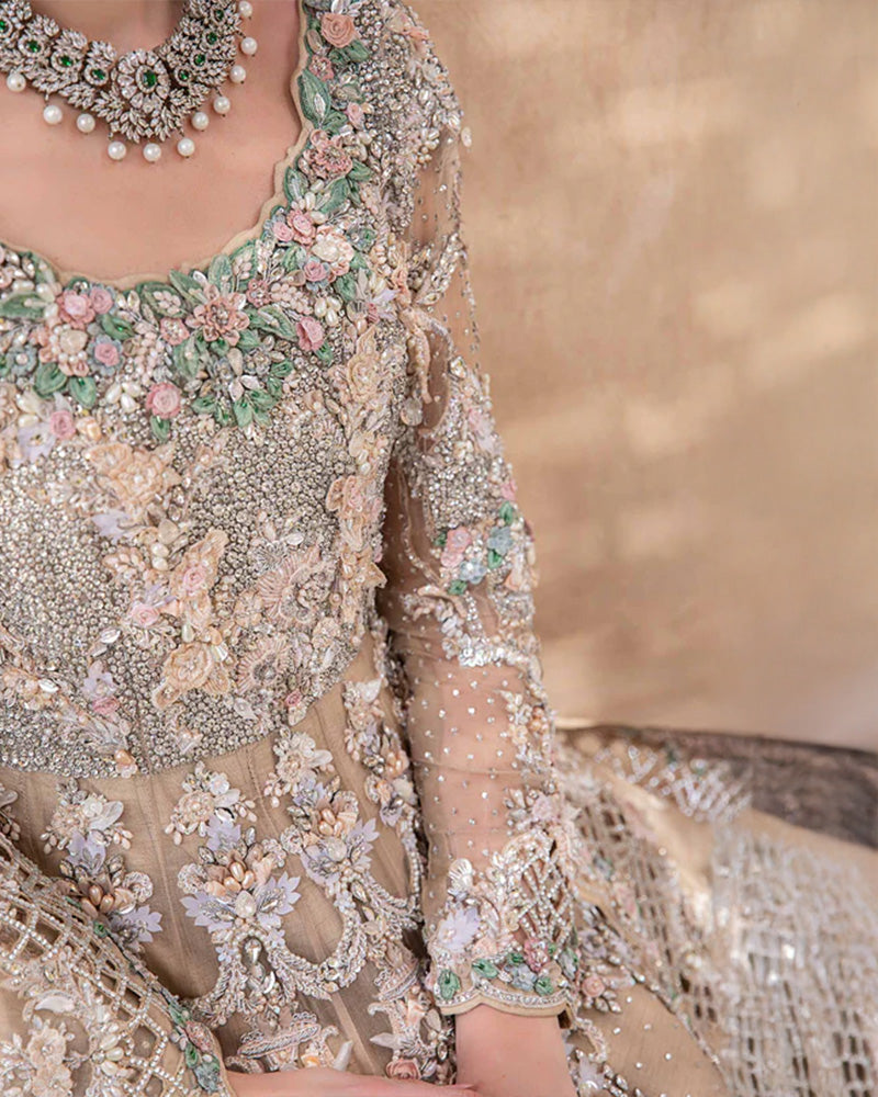 Golden Bridal Majesty