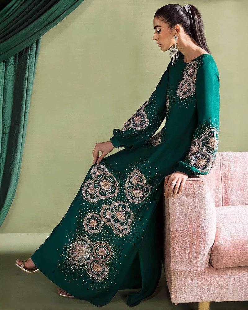 Olivia Silk Aura