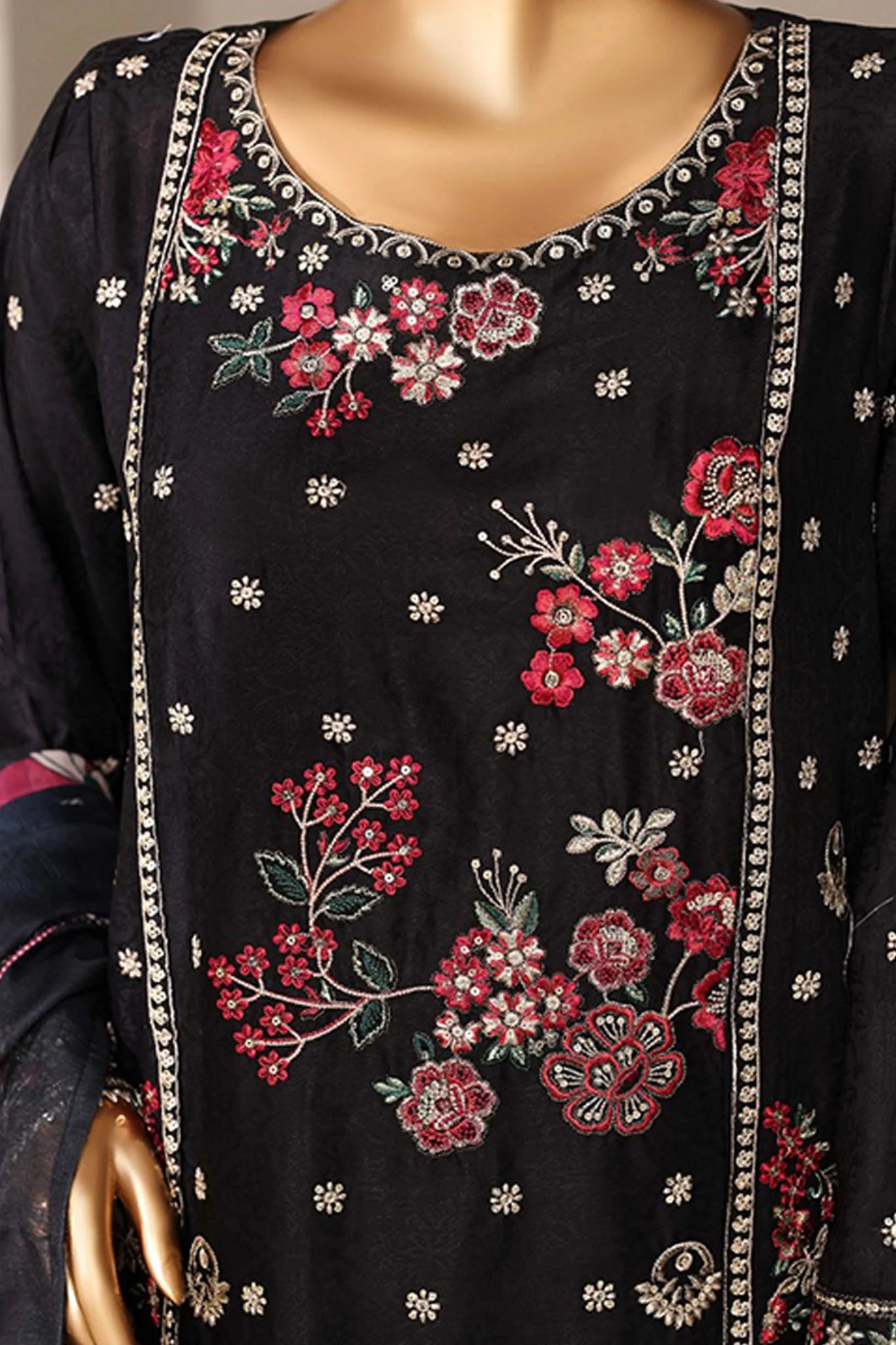 Dark Elegance- Stitched 3PC