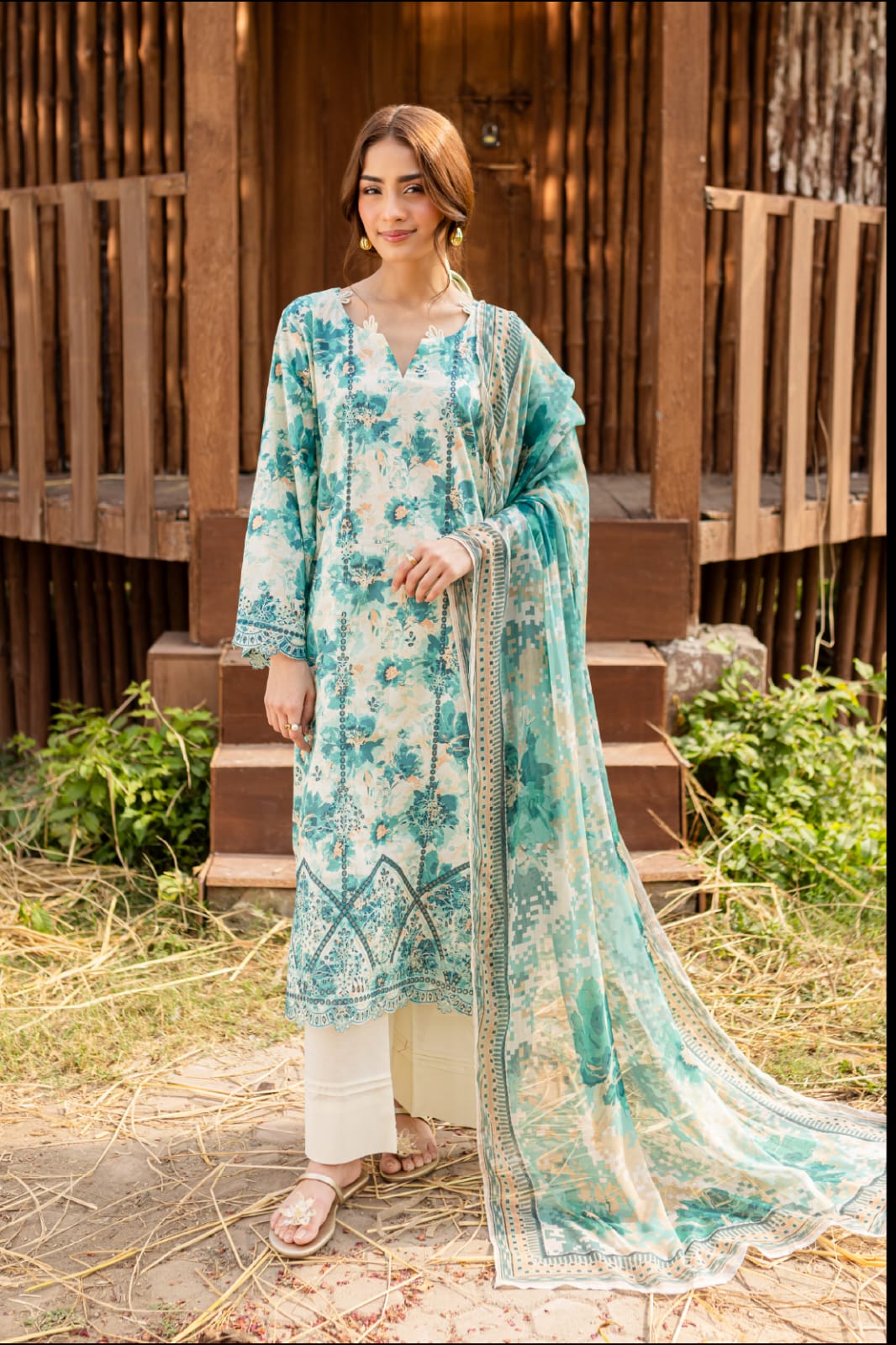 Premium Printed Lawn | 3PC Unstitched