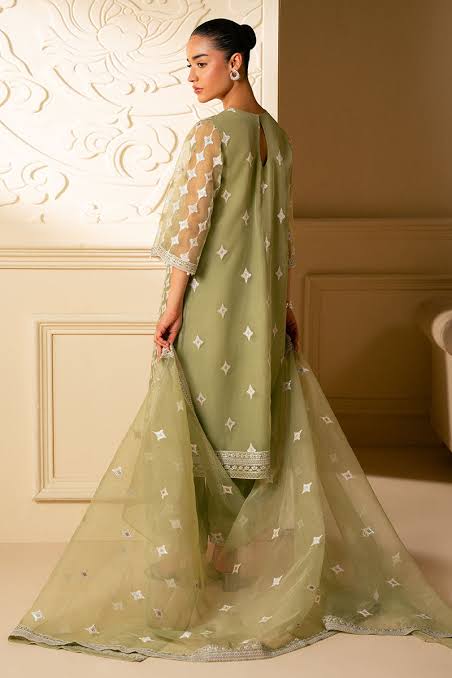 Royal Organza Embroidered | 3PC Unstitched