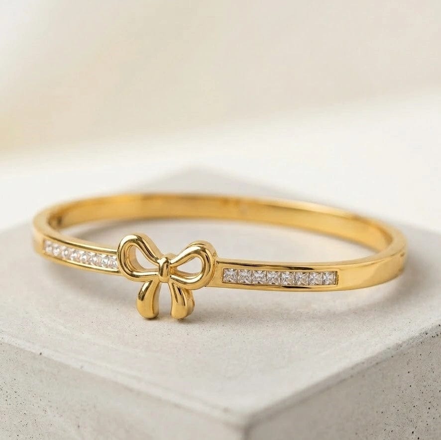 Romantic Golden Bow Bangle